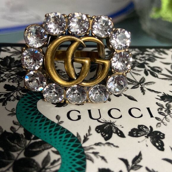 Gucci Double G Crystal Stone Aged Gold Metal Band 12 Stones Ring Size M/7 - Picture 1 of 14